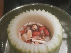 -得意咚瓜·顺德鱼生·冬瓜火锅(深圳首店)
