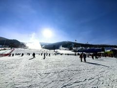 -中旅松花湖滑雪场