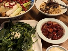 -江南驿·二十余年创意杭帮味(良渚玉鸟集店)