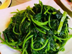 -鲜美味海鲜烧烤大排档