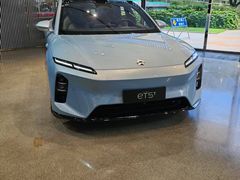 -蔚来中心(北京中关村店)