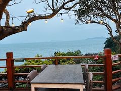 -美人鱼悬崖海景餐厅(鹿嘴山庄店)