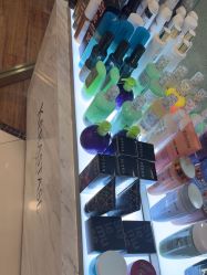 -八佰伴8008星级形象店