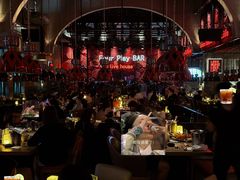 -FOUR PLAY BAR