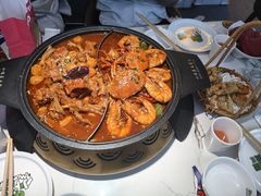 -徐记小怪兽肉蟹煲店(哈西万达金街店)