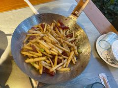 广式香肠炒花生芽-稻园谷庄鱼头泡饭·锅气小炒(兴业路店)