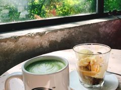 -腾爱熊猫咖啡生活馆(老东门店)