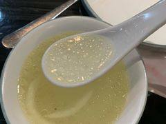 -东椰·海南椰子鸡火锅(朝阳门店)