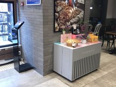 -巴黎贝甜(昆城广场店)