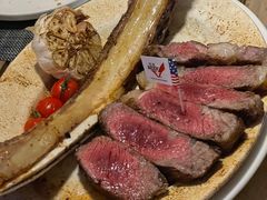 -MONICH牛排融合餐厅(和义大道购物中心店)