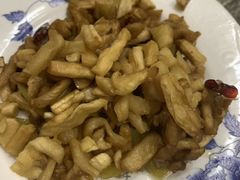 -一壶老酒压锅菜(昌玉胡同店)