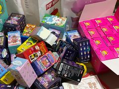 -泡泡玛特POPMART(大卫城店)