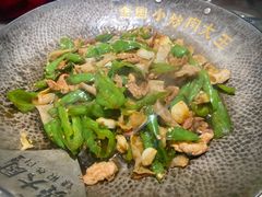 -费大厨辣椒炒肉(黄兴中心广场店)