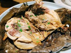 杭州叫花鸡-杭百味·大众精选杭帮菜(西湖音乐喷泉店)