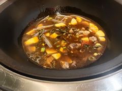 -人民公社铁锅炖·东北菜(卫国道店)