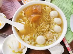 上汤鱼蛋云吞面-南信牛奶甜品专家