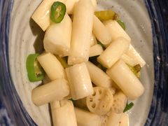 酸辣藕尖-胡桃里音乐酒馆(万科城市广场店)