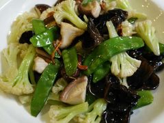-慈心素食馆(绳金塔店)