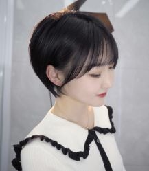 -首脑美发沙龙