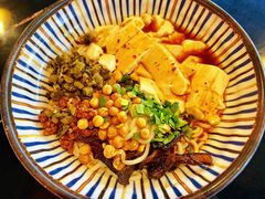 豆花米线-多味居(剪子巷店)