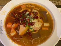 毛血旺-大食代美食广场(迪士尼小镇店)