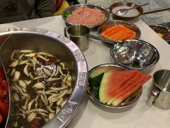 -憨铁匠老火锅(龙岗万科里店)