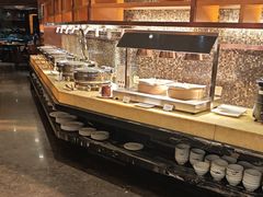 -岷山饭店-芝芝自助餐厅