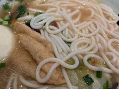 -鑫花溪牛肉米粉(凤凰街创始总店)