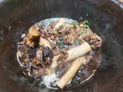 -茸梅路右拐龙虾-农家菜(松江店)