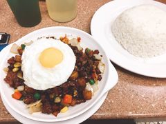 干免治牛肉饭-喜莲咖啡