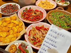 -蛮佬拾·乡里土菜馆(河西王府井店)