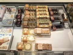 -好利来(东四店)