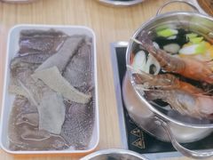 -杨老板·海鲜集市火锅·鲜切牛肉(中防万宝店)
