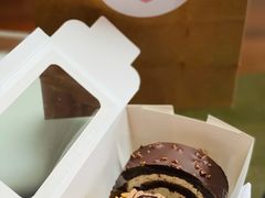 -Dough&Joe团憩(瑞虹天地月亮湾店)