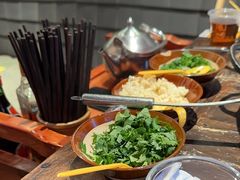 -周小明火锅(黑金冠社区店)