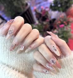 -斯馨·健康美甲美睫