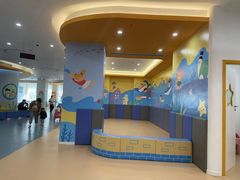 -戊辰亲子游泳俱乐部