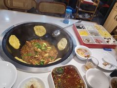-鲁员外地锅鸡地锅鱼(古墩路店)