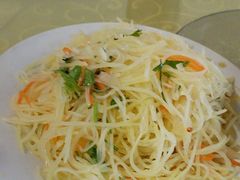 -华龙特色大骨鸡农家菜馆