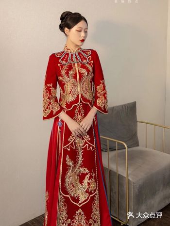 阜阳婚纱礼服  美到天际的丝绒秀禾服