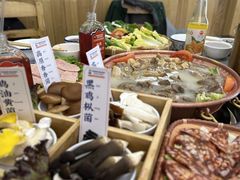 -阿婆情腊排骨火锅(金虹路店)