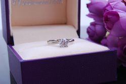 DSC_0980-威德钻石-克拉钻大本营(南京东路店)