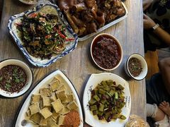 -王万妈卤猪脚(青岩交通路)