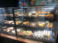 面包甜点陈列柜-星巴克臻选(深圳华强北茂业店)