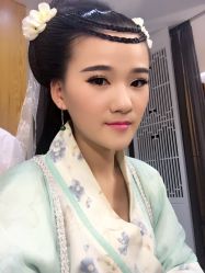 -盘子女人坊古装写真摄影(厦门总店)