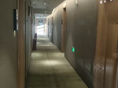 -秋果酒店(北京中日友好医院和平里地铁站店)