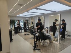 点击看大图 -魔型社烫染店