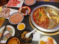 -沸炉重庆老火锅(军事博物馆店)