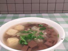 传统鸭血粉丝-苓记南京鸭血粉丝.皮肚面(县东巷店)
