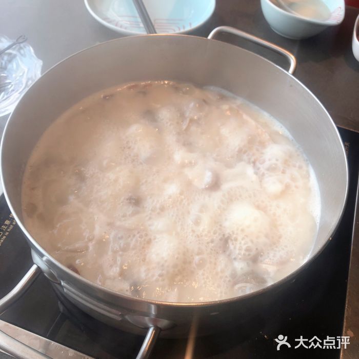 捞王锅物料理(上海世茂广场店)胡椒猪肚鸡图片